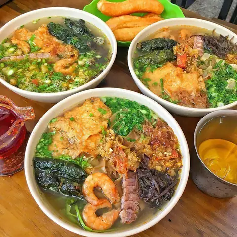 Khám Phá Quán Bánh Đa Cua Hải Phòng Ngon Nức Tiếng Khám Phá Quán Bánh Đa Cua Hải Phòng Ngon Nức Tiếng
