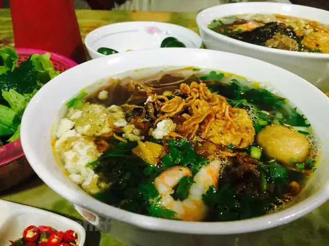 Khám Phá Quán Bánh Đa Cua Hải Phòng Ngon Nức Tiếng Khám Phá Quán Bánh Đa Cua Hải Phòng Ngon Nức Tiếng