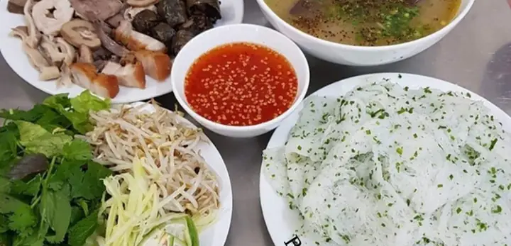 Khám Phá Bánh Hỏi Cháo Lòng Hồng Thanh – Hướng Dẫn Cho Du Khách