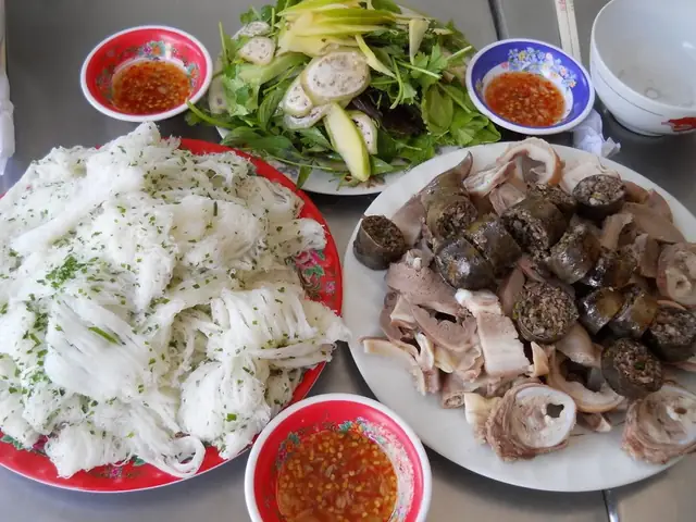 Top 7 Quán Bánh Hỏi Lòng Heo Phú Yên Ngon, Sạch, Giá Hợp Lý