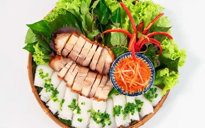 Bánh Hỏi Heo Quay Cần Thơ – Đặc Trưng Ẩm Thực Miền Trung, Lịch Sử Và Địa Chỉ Thưởng Thức