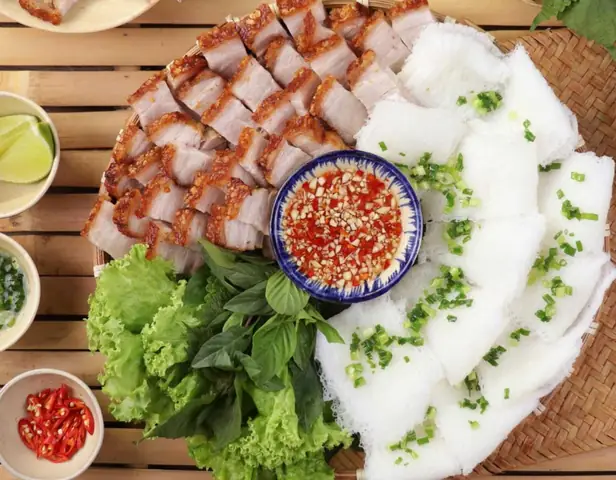 Khám Phá 10 Địa Chỉ Bán Bánh Hỏi Heo Quay Ngon Nhất Tp.hcm
