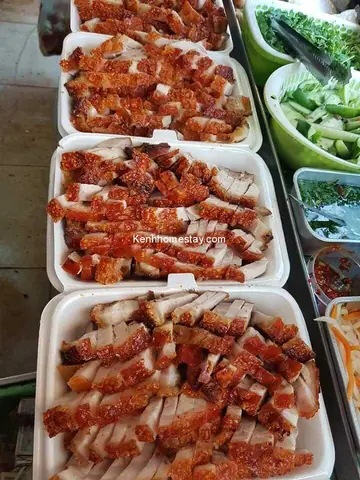 Khám Phá 10 Địa Chỉ Bán Bánh Hỏi Heo Quay Ngon Nhất Tp.hcm