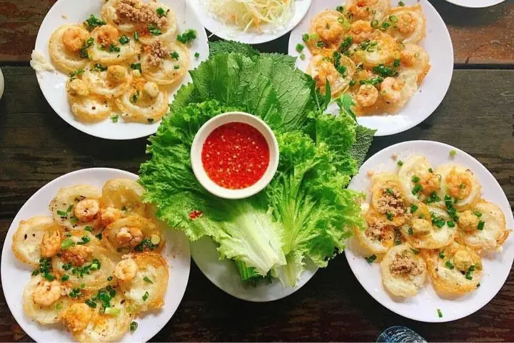 Bánh Khọt Miền Đông Vũng Tàu: Review Ngon, Bổ, Rẻ