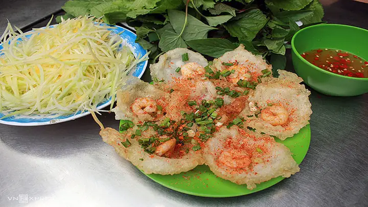 Bánh Khọt Miền Đông Vũng Tàu: Review Ngon, Bổ, Rẻ