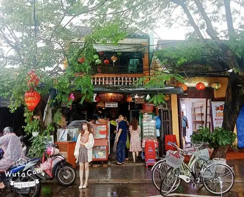Bánh Mì Phượng Hội An: Địa Chỉ Chuẩn, Bí Quyết Hương Vị & Mẹo Thưởng Thức