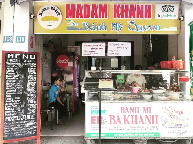Review Madam Khanh Bánh Mì Queen Hội An: Bí Quyết Hương Vị Đỉnh Cao Review Madam Khanh Bánh Mì Queen Hội An: Bí Quyết Hương Vị Đỉnh Cao