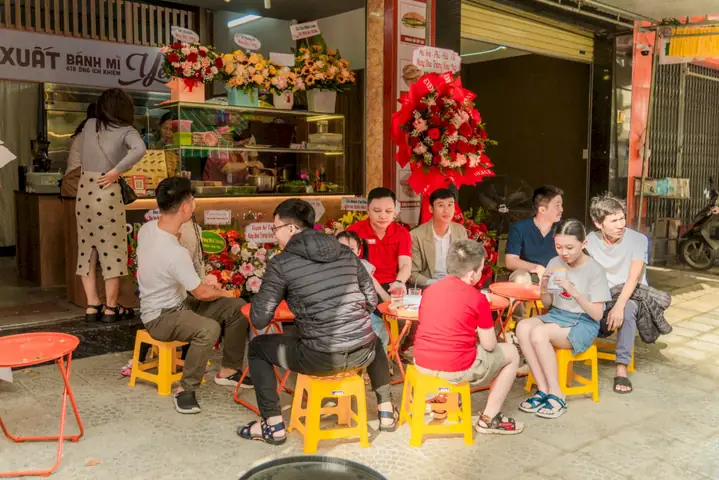 Bánh Mì Ngon Nhất Đà Nẵng: Top 15 Quán Không Thể Bỏ Lỡ