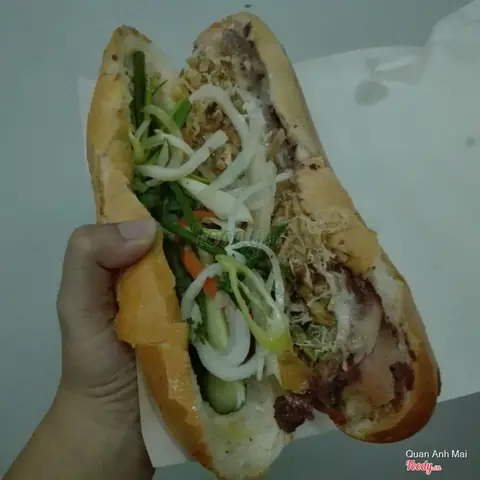 Bánh Mì Oanh Lý Tự Trọng: Đánh Giá Chi Tiết Từ A Đến Z Bánh Mì Oanh Lý Tự Trọng: Đánh Giá Chi Tiết Từ A Đến Z