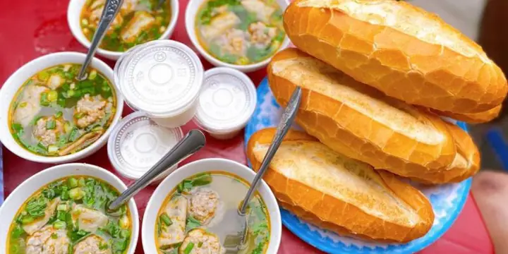15 Quán Bánh Mì Xíu Mại Đà Lạt Ngon Nức Tiếng