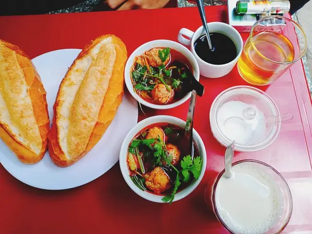 15 Quán Bánh Mì Xíu Mại Đà Lạt Ngon Nức Tiếng