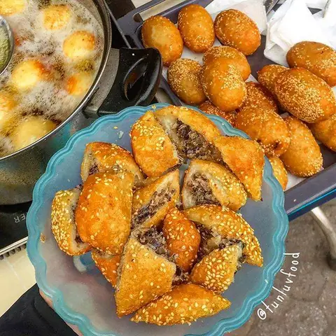 Top 5 Quán Bánh Rán Mặn Ngon Hà Nội Được Du Khách Tin Dùng Top 5 Quán Bánh Rán Mặn Ngon Hà Nội Được Du Khách Tin Dùng