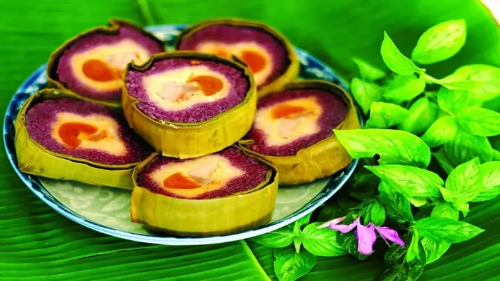 Bánh Tét Ngũ Sắc Cần Thơ: Món Quà Văn Hóa Đầy Màu Sắc