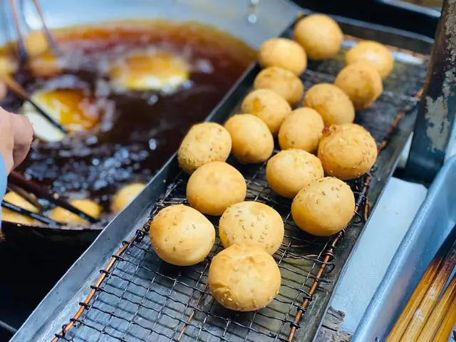 Quán Bánh Tiêu Vũng Tàu: Top 10 Địa Chỉ Ngon Quán Bánh Tiêu Vũng Tàu: Top 10 Địa Chỉ Ngon