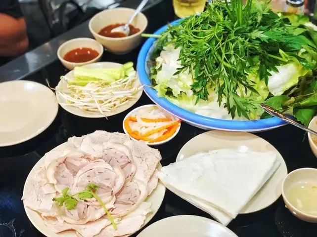 Bánh Tráng Phơi Sương Trảng Bàng: Định Nghĩa, Lịch Sử Và Cách Thưởng Thức Bánh Tráng Phơi Sương Trảng Bàng: Định Nghĩa, Lịch Sử Và Cách Thưởng Thức