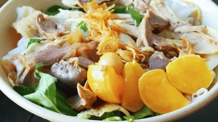 Bánh Ướt Lòng Gà Đà Lạt Ngon Nhất – Hướng Dẫn Chọn Quán Bánh Ướt Lòng Gà Đà Lạt Ngon Nhất – Hướng Dẫn Chọn Quán
