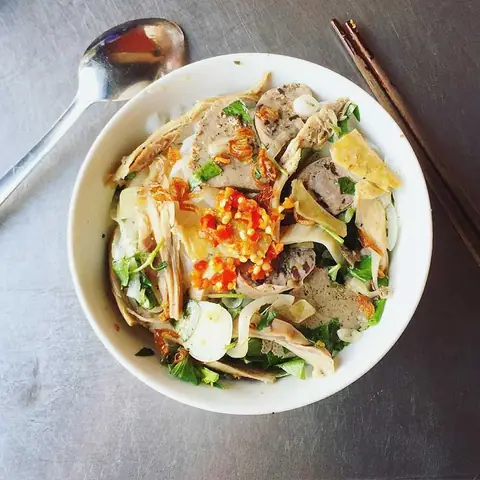 Bánh Ướt Lòng Gà Đà Lạt: Đánh Giá Chi Tiết Về Món Ăn Đặc Sản "đắt Giá" Nhất Thành Phố Sương Mù