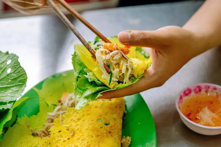 Khám Phá 10 Quán Bánh Xèo Sài Gòn Ngon Nhất Cho Thực Khách