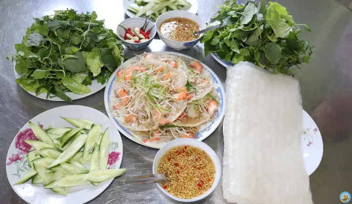 Bánh Xèo Tôm Nhảy Mỹ Cang: Ngon Giòn Đặc Biệt Bánh Xèo Tôm Nhảy Mỹ Cang: Ngon Giòn Đặc Biệt