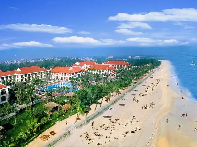 Khám Phá Bảo Ninh – Hướng Dẫn Du Lịch Bãi Biển Đẹp Nhất Quảng Bình Khám Phá Bảo Ninh – Hướng Dẫn Du Lịch Bãi Biển Đẹp Nhất Quảng Bình