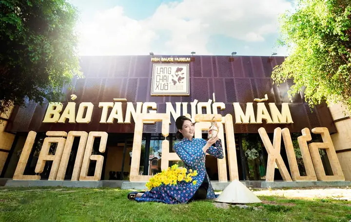 Khám Phá Bảo Tàng Nước Mắm Làng Chài Xưa Tại Phan Thiết Khám Phá Bảo Tàng Nước Mắm Làng Chài Xưa Tại Phan Thiết