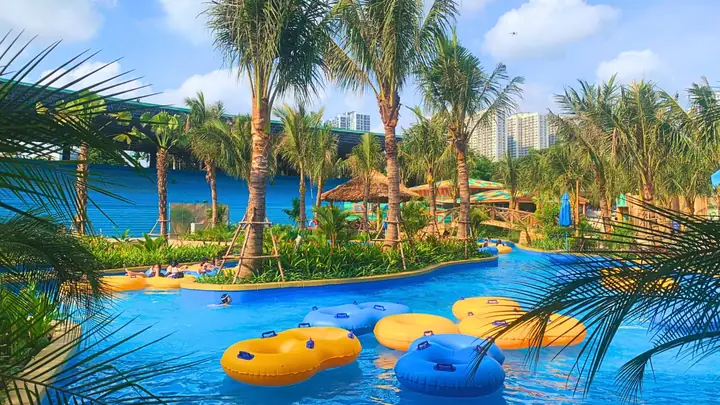 Bể Bơi Thiên Đường Bà Nà Hills Thực Sự Đáng Đến Như Thế Nào? Đánh Giá Chi Tiết Từ Du Khách