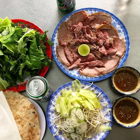Bê Thui Cầu Mống Đà Nẵng Là Gì? Điểm Đến Ẩm Thực Không Thể Bỏ Lỡ