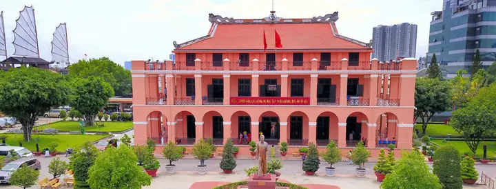 Bến Nhà Rồng – Bảo Tàng Hồ Chí Minh: Lịch Sử, Kiến Trúc Và Giá Trị Văn Hóa