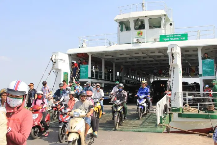 Bến Phà Bình Tân Cửa Đại: Đánh Giá Chi Tiết Và Trải Nghiệm Thực Tế