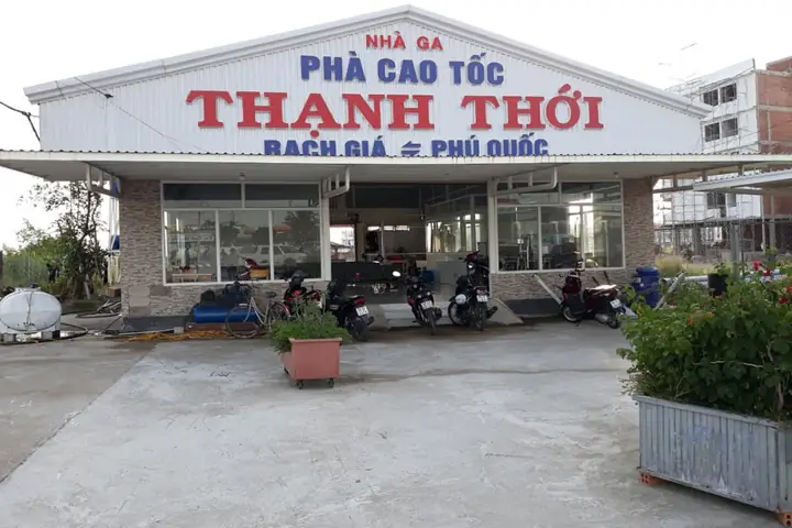 Bến Phà Thạnh Thới – Cổng Giao Thương Quan Trọng Của Phú Quốc
