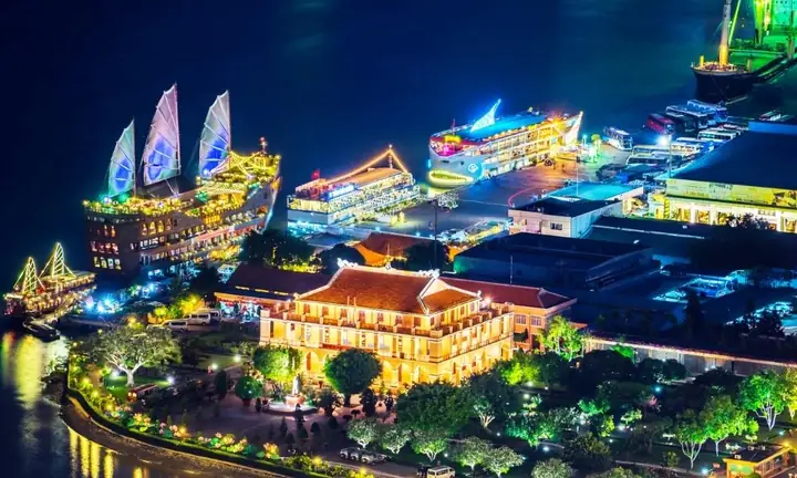 Bến Tàu Bạch Đằng Quận 1: Hướng Dẫn Chi Tiết Về Vị Trí, Dịch Vụ Và Lưu Ý Khi Sử Dụng