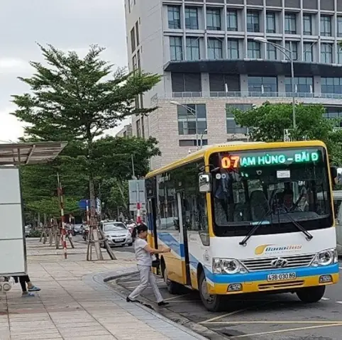 Bến Xe Phía Nam Đà Nẵng: Vị Trí, Dịch Vụ Và Mẹo Di Chuyển Chi Tiết