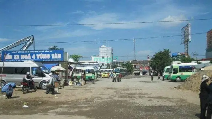 Bến Xe Ngã Tư Vũng Tàu: Cẩm Nang Di Chuyển & Thông Tin Chi Tiết Cho Du Khách