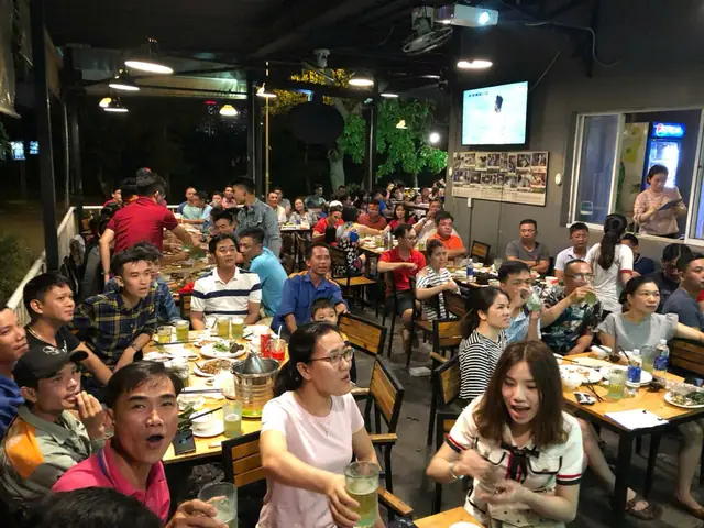 Top 8 Quán Bia Hơi Hà Nội Quận 7 Ngon Chuẩn Vị Top 8 Quán Bia Hơi Hà Nội Quận 7 Ngon Chuẩn Vị