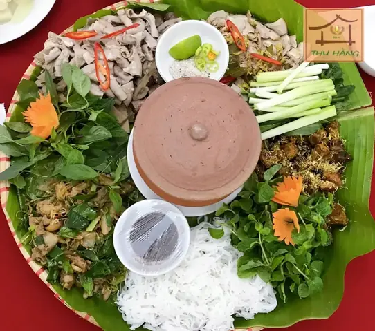 Bia Thu Hằng: Review Địa Chỉ, Không Gian & Đánh Giá