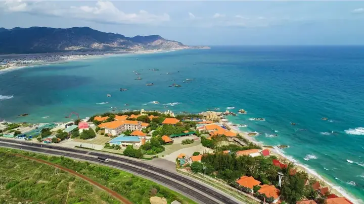 Biển Cà Ná Thuộc Tỉnh Nào? – Giải Đáp Đầy Đủ Cho Bạn