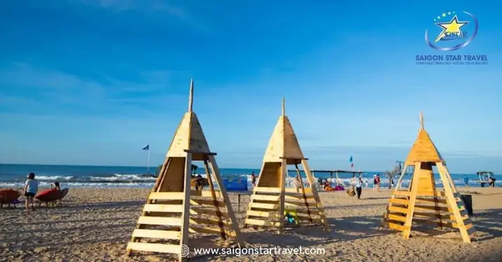 Khám Phá Bãi Biển Cam Bình – Hướng Dẫn Du Lịch Chi Tiết Cho Mọi Du Khách