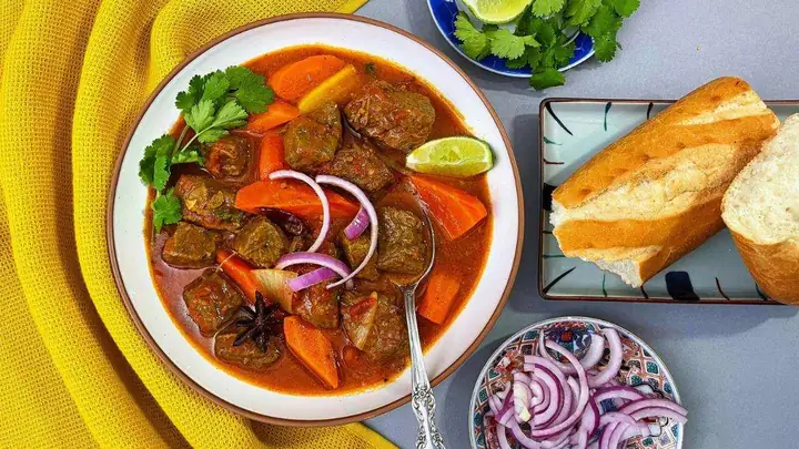 Khám Phá 10 Quán Bò Kho Ngon Nhất Sài Gòn Cho Tín Đồ Ẩm Thực