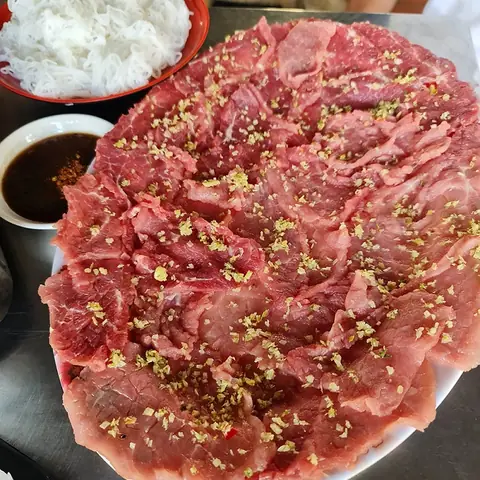 Khám Phá Lẩu Bò Nhúng Mắm Ruốc – Chọn Quán Ngon Bình Dương Khám Phá Lẩu Bò Nhúng Mắm Ruốc – Chọn Quán Ngon Bình Dương