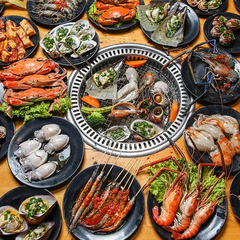 Review Buffet Hải Sản Những Chàng Trai: Giá & Trải Nghiệm