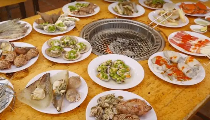 Review Buffet Hải Sản Những Chàng Trai: Giá & Trải Nghiệm
