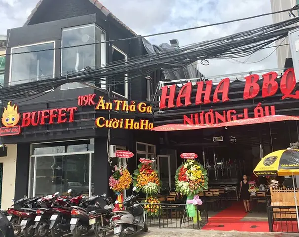 Buffet Nguyễn Văn Lượng Gò Vấp: Đánh Giá Chi Tiết Từ A Đến Z