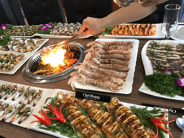 Top 5 Buffet Ngon Giá Tốt Tại Hà Nội: Đánh Giá Khách Quan & Trải Nghiệm Thực Tế Top 5 Buffet Ngon Giá Tốt Tại Hà Nội: Đánh Giá Khách Quan & Trải Nghiệm Thực Tế