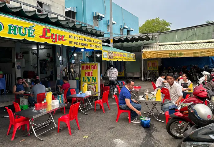 Đánh Giá Quán Bún Bò Cư Xá Bắc Hải: Hương Vị Đậm Đà Hay Chỉ Tiếng Tăm? Đánh Giá Quán Bún Bò Cư Xá Bắc Hải: Hương Vị Đậm Đà Hay Chỉ Tiếng Tăm?