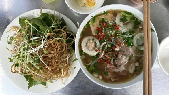 Review Bún Bò Huế Hương Giang Vũng Tàu: Ngon Và Đáng Đồng Tiền? Review Bún Bò Huế Hương Giang Vũng Tàu: Ngon Và Đáng Đồng Tiền?