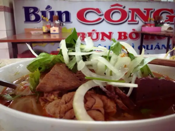 Top 10 Quán Bún Bò Ngon Nhất Đà Lạt: Đánh Giá Chi Tiết Từ A Đến Z