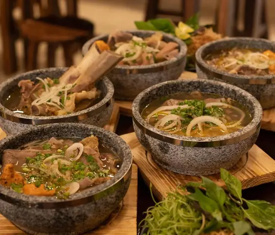 Khám Phá 7 Quán Bún Bò Thố Đá Đà Lạt Ngon Chuẩn Vị Cho Du Khách
