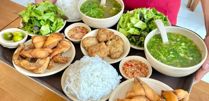 Khám Phá Bún Cá Hạnh Béo – Địa Chỉ, Thực Đơn & Đánh Giá Chi Tiết