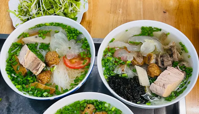 Đánh Giá Chi Tiết Quán Bún Cá Nha Trang Hạnh Nhiên: Trải Nghiệm Thực Tế Của Một Du Khách
