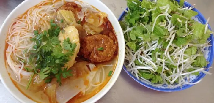 Khám Phá Bún Chả Cá 109 Nguyễn Chí Thanh: Địa Chỉ, Thực Đơn, Giá Khám Phá Bún Chả Cá 109 Nguyễn Chí Thanh: Địa Chỉ, Thực Đơn, Giá